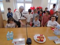 Uczniowie klas II i III w Urzędzie Miejskim.