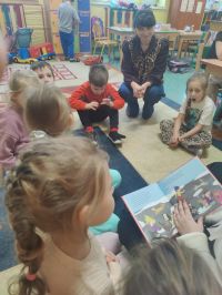 Mama czyta Bolka i Lolka