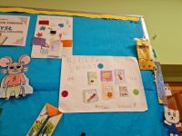 Plakaty uczniów promujące czytelnictwo