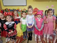 Przebrane dziewczynki