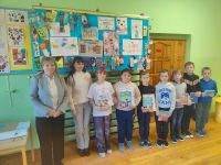 Uczniowie klasy 3 nagrodzeni za czytelnictwo