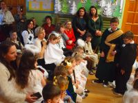 Społeczność ogląda występy