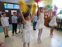 Występ uczniów klasy III.