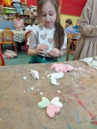 Marcelina z serduszkami.