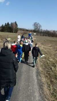 W kolumnie marszowej