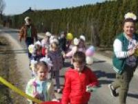 Oddział przedszkolny zamyka przemarsz