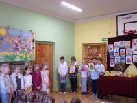 Występ klasy III, zdj. 1