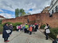 Wycieczka pod Pomnikiem Małego Powstańca